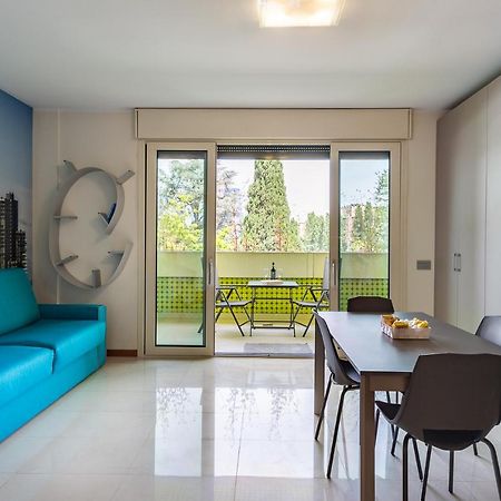 Appartamento Maciachini, Zona Isola ミラノ エクステリア 写真