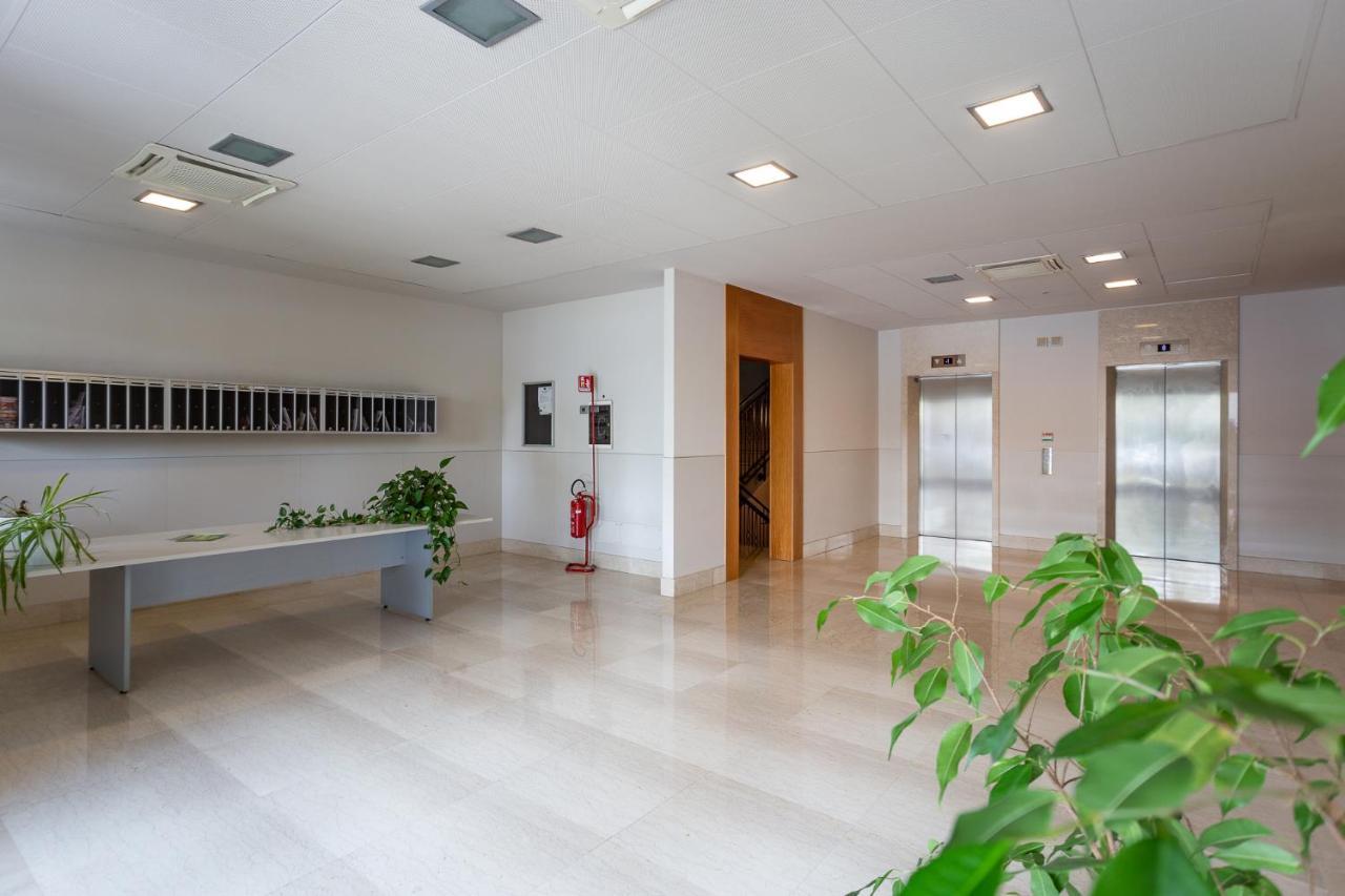 Appartamento Maciachini, Zona Isola ミラノ エクステリア 写真